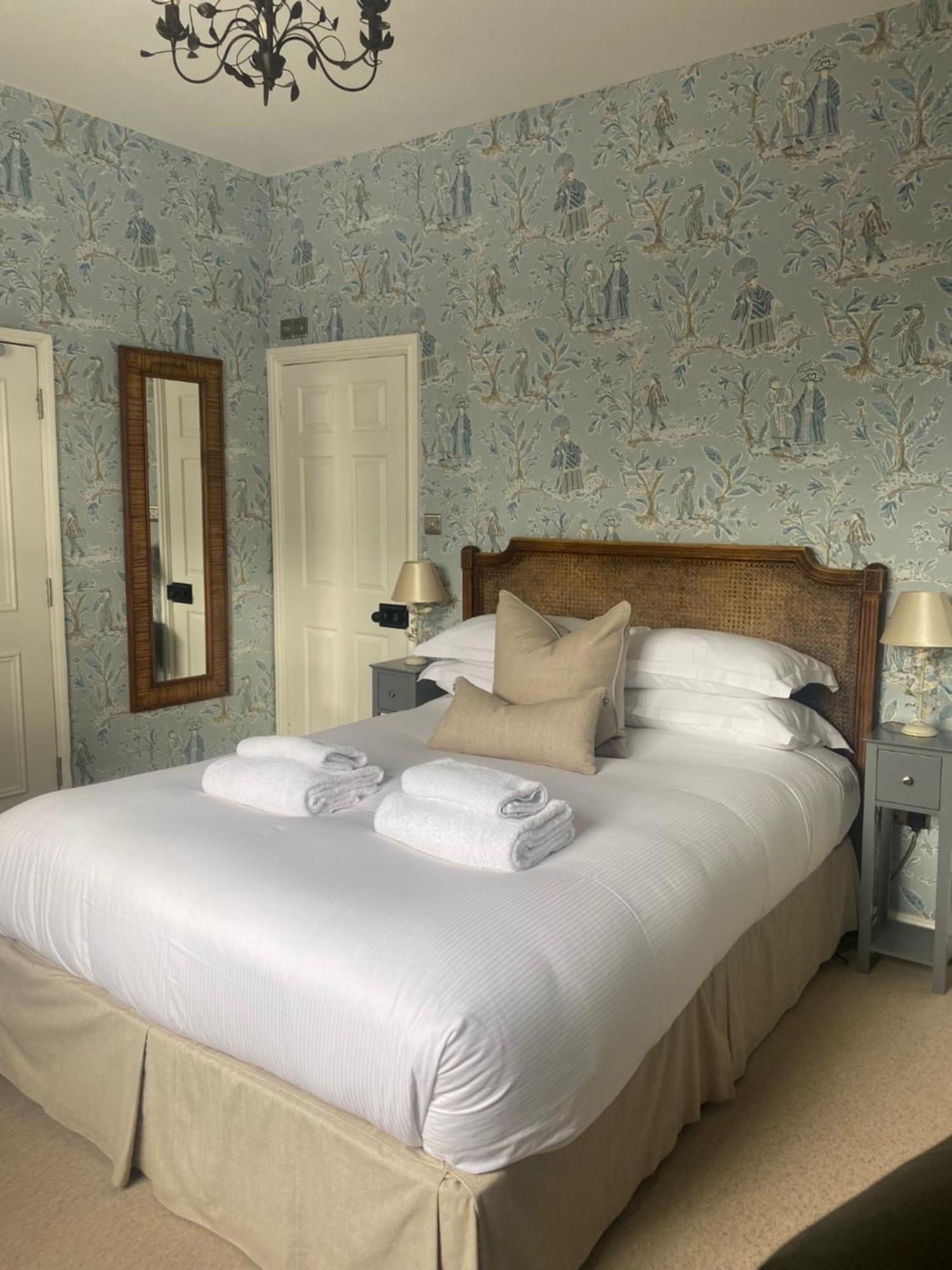 The Seagrave Arms Hotel Weston Subedge Екстериор снимка