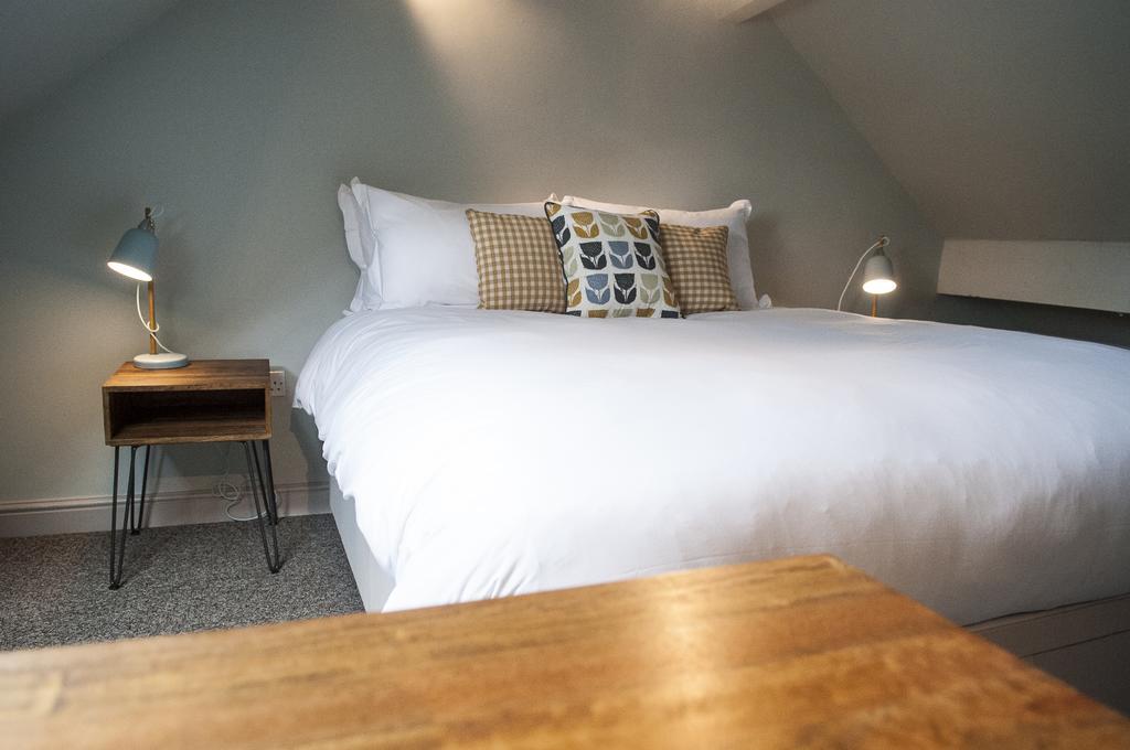 The Seagrave Arms Hotel Weston Subedge Екстериор снимка