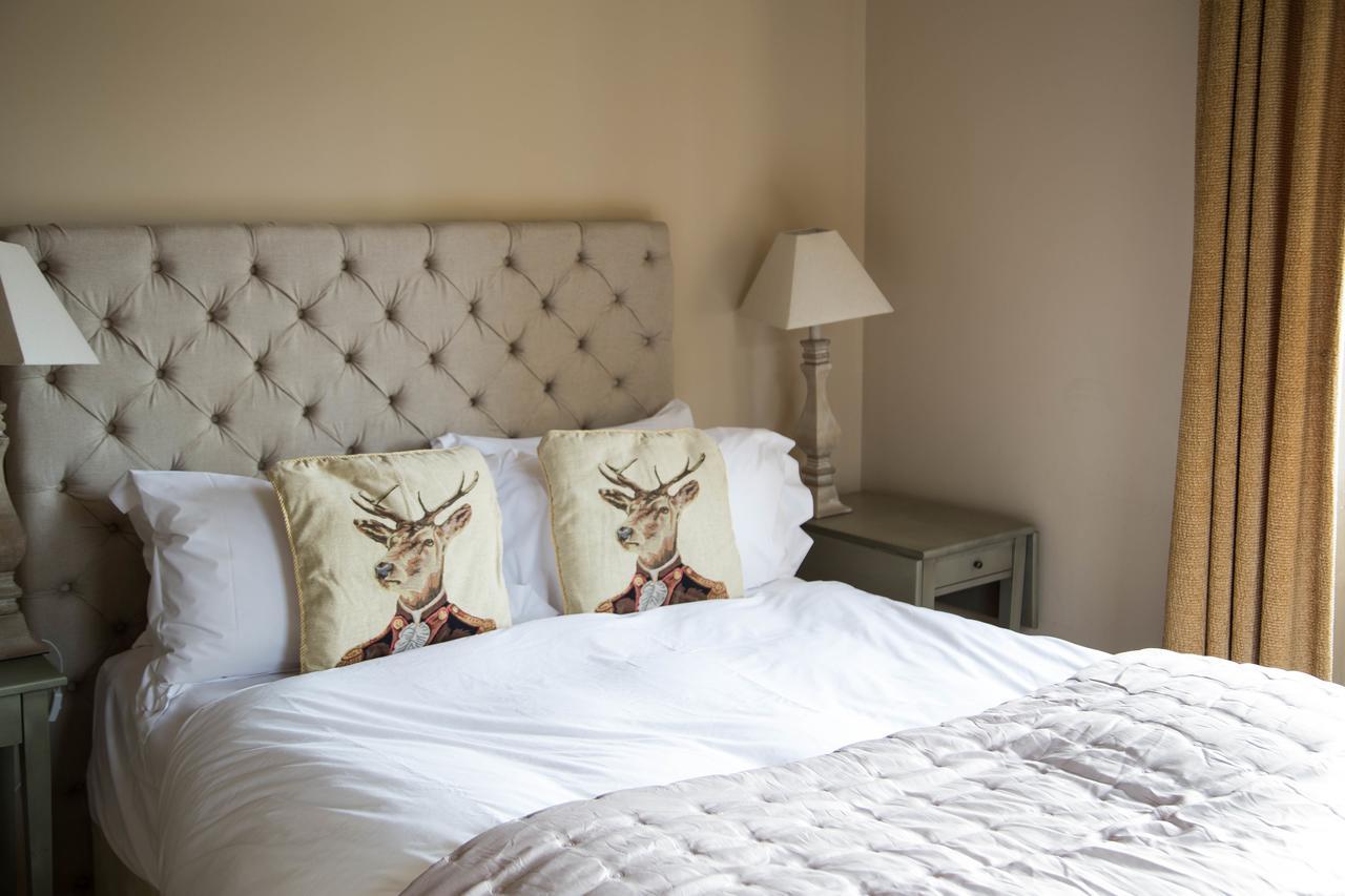 The Seagrave Arms Hotel Weston Subedge Екстериор снимка
