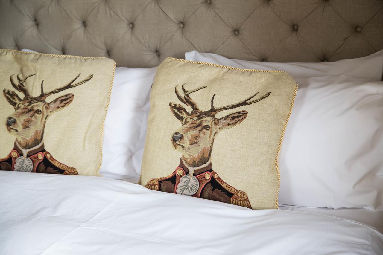 The Seagrave Arms Hotel Weston Subedge Екстериор снимка