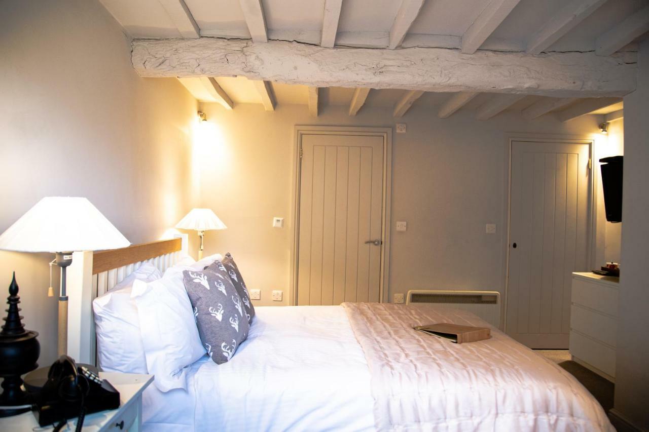 The Seagrave Arms Hotel Weston Subedge Екстериор снимка